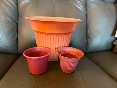 VASES  À fLEURS  BON ÉTAT, View more