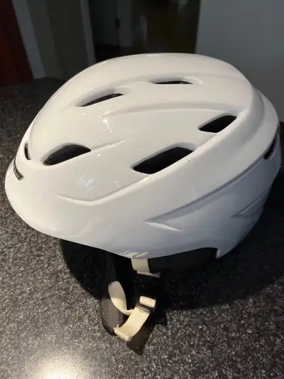 - Casque Giro S325, grandeur L, blanc