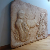 Grand bas relief antique