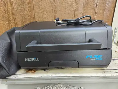Nexgrill Fuse 225 is a pre-owned electric tabletop grill. Includes cover. Please note that if this a...