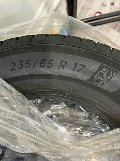 3 Michelin winter tires available (a friend needed only one ..so took one).. I only drive it 3k km t...