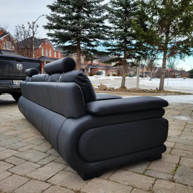 Like new full premium real leather sectional couch can deliver in Couches & Futons in Kingston - Image 7