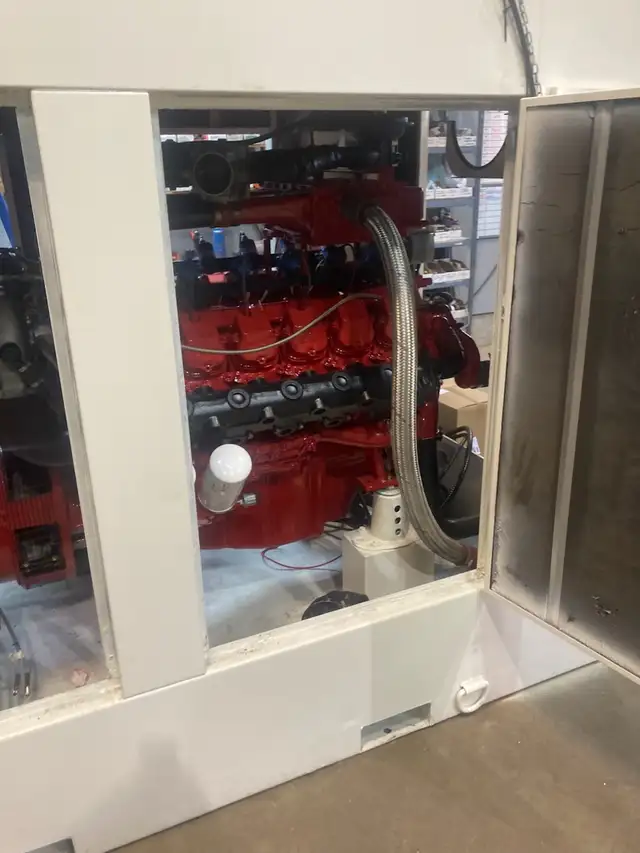 400KW Natural Gas Generator - Bitcoin Mining Power in Other Business & Industrial in Edmonton - Image 5