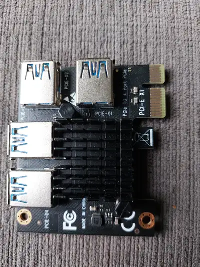 ELUTENG Carte d'extension PCIE 1 à 4 ports PCI Expree 16X Slots Riser Card USB 3.0 PCI-E Carte Multi...