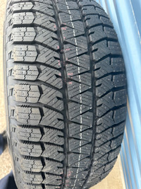 225/55r17 97H Bridgestone Blizzak WS90 winter tires NEW