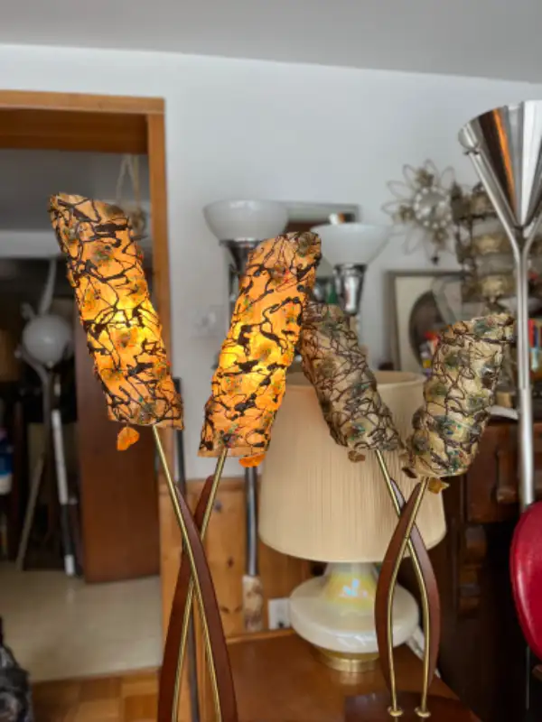 Pair of matching Majestic style MCM Lamps 1960 Vintage in Indoor Lighting & Fans in West Island - Image 5