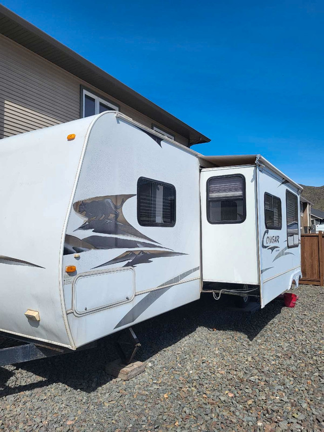 Cougar 300SRX  in Travel Trailers & Campers in Kamloops - Image 4