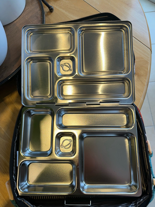 Stainless Steel Lunch box with bag in Other in Oakville / Halton Region - Image 2