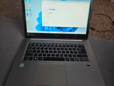 Acer swift SF314-52 Laptop 14inch screen great condition , View more