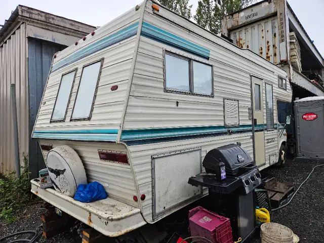 28 ft Security RV GMC motorhome $3850 in RVs & Motorhomes in Delta/Surrey/Langley - Image 2