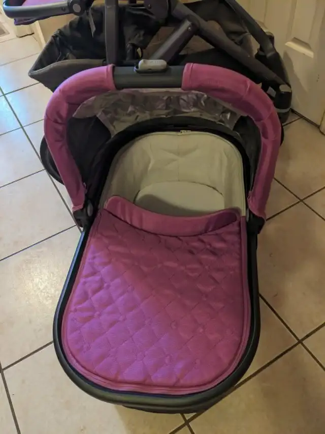 Uppa Baby Vista Stroller and Basinet in Strollers, Carriers & Car Seats in Markham / York Region - Image 10