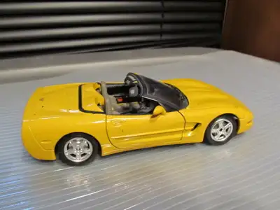 Selling nice diecast Corvette car model. Colletible item. Please check my other ads, multi family sa...