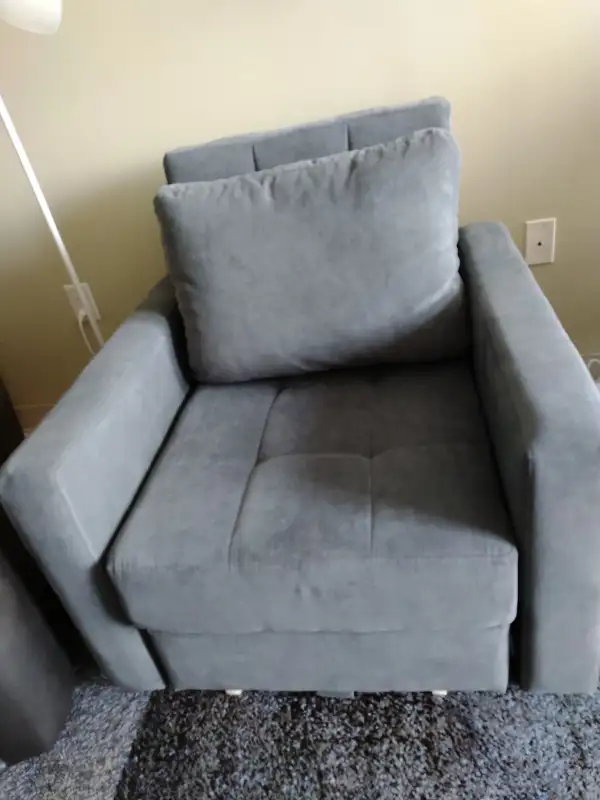 FAUTEUIL LIT in Couches & Futons in City of Montréal - Image 6