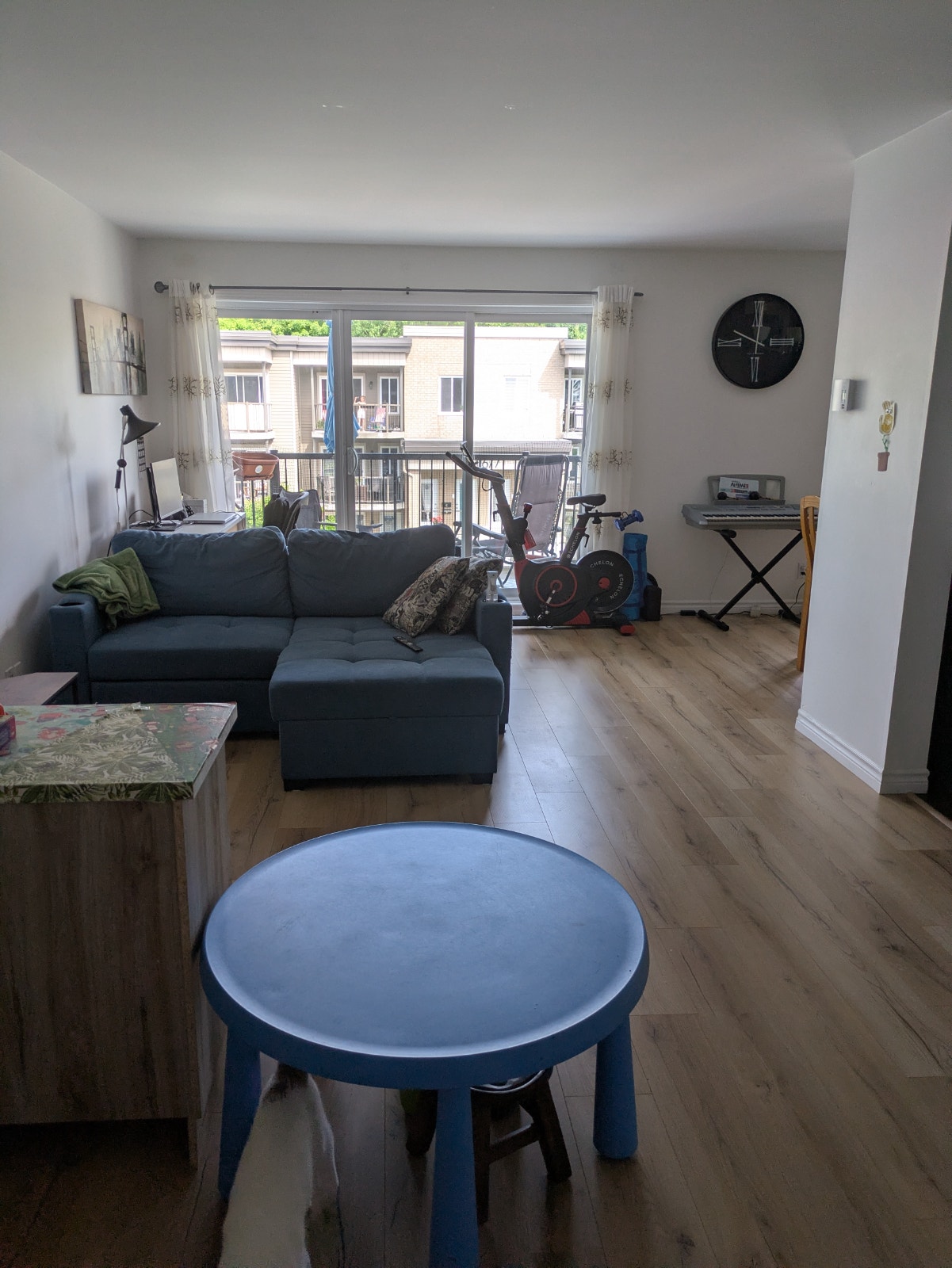 4 et demi, Neuchâtel, octobre, 1609$ — photo 1