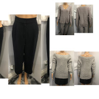 Aritzia Size 4/S Trouser/Vneck&Off Shoulder Sweater