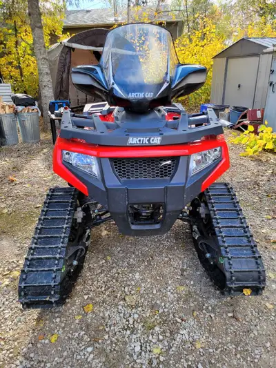 2016 Arctic Cat 400 Alterra ATV with Tracks , tracks were bought 2yrs ago, and were only used in Win...