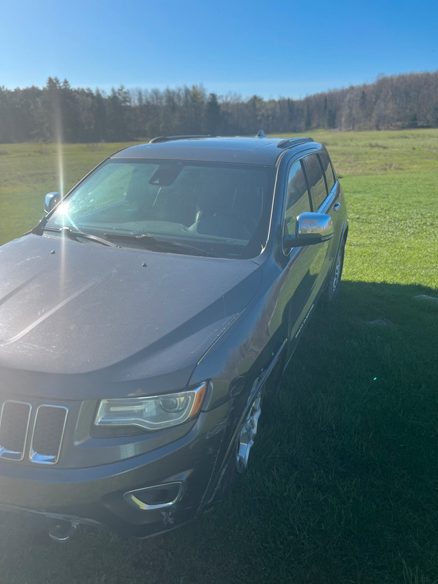 Jeep Grand Cherokee in Cars & Trucks in Muskoka - Image 3