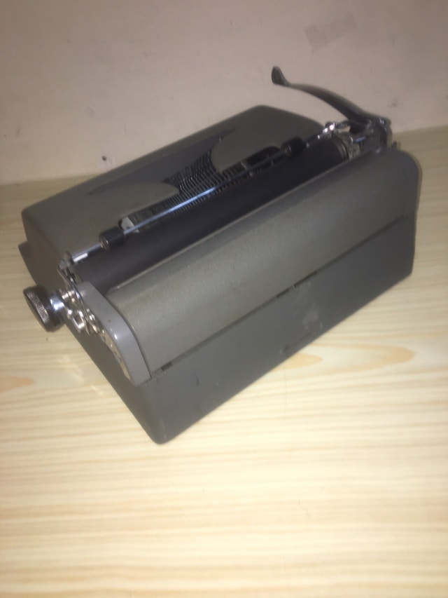 Vintage Most Wanted Portable Typewriter Arts & Collectibles City of