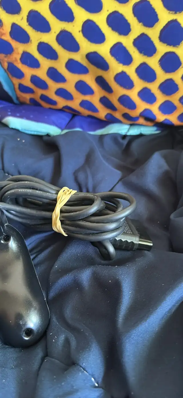 PS2 controller for sale in awesome condition62863729415809122