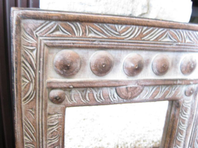 18.5"x25.5" Chunky Washed Silver Mirror -Aztec Mayan Roman Look in Home Décor & Accents in Kitchener / Waterloo - Image 3