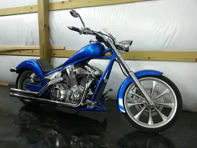 Beautiful Honda Fury. Low mileage. Highly customized. Packaged with factory accessories. Lightly rid...