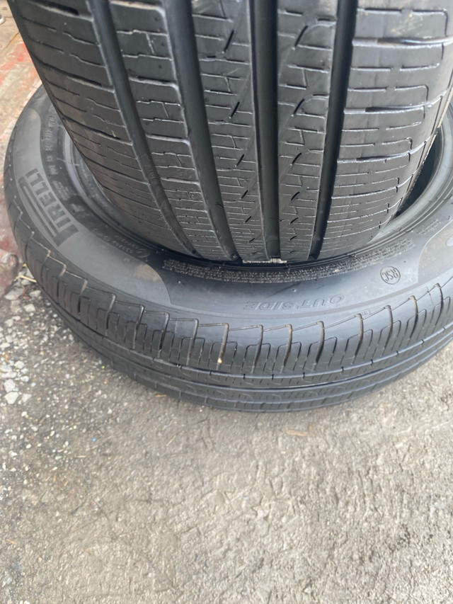 2 pneus d’été usagés à vendre Pirelli runflat 195/55R16 dans Pneus et jantes  à Laval/Rive Nord - Image 2