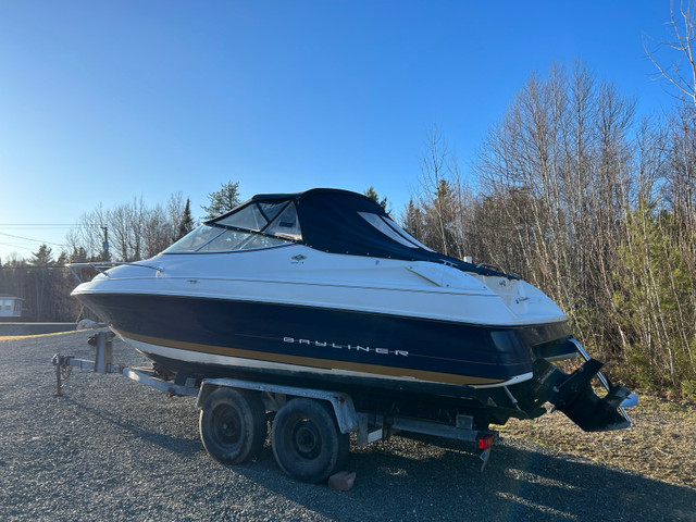 1996 bayliner 2252 LS  in Powerboats & Motorboats in Miramichi - Image 3