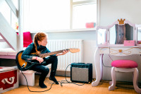 Register Now - Guitar Lessons For All Ages - Qualified Teacher