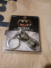 Batman 1989 Movie Batmobile Metal Keychain