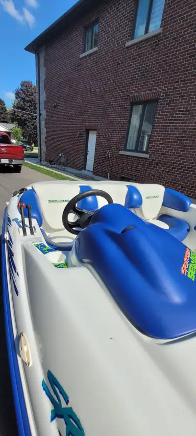 One owner; well kept jet boat, in excellent shape; perfect for small lakes for fun or relaxation on...