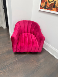 Two Simonsen Swivel Armchair by Everly Quin