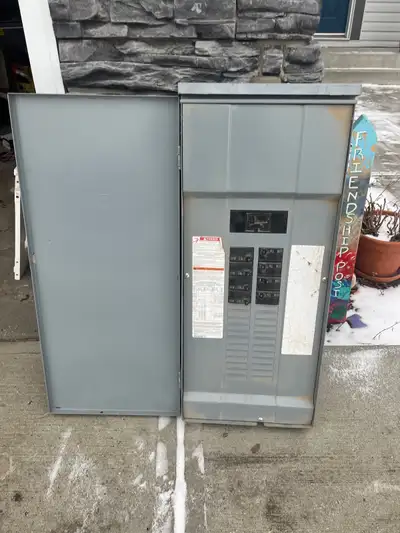 Square D Breaker Panel 200 Amp 40 Space -Used, Good Condition. -Comes with: (3) 30 Amp Breakers as s...