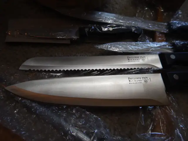 Stainless Cutlery with Bamboo/Wood Prep Set in Kitchen & Dining Wares in Mississauga / Peel Region - Image 7