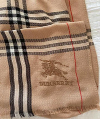 Burberry scarf classic tan