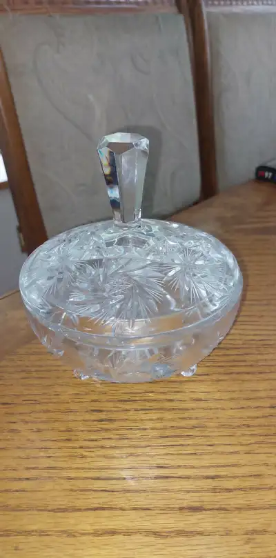 Gorgeous vintage pinwheel crystal 8 " tall sugar pot with lid, View more