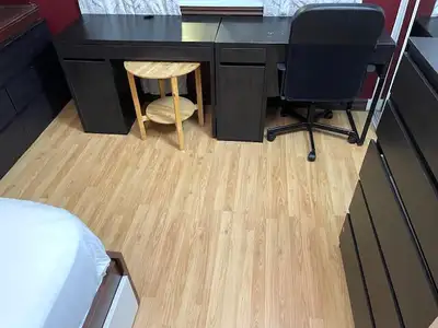 Furnished room for rent / Chambre mueblee a louer