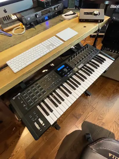 Arturia KeyLab MKII - Noir (Contrôleur midi), View more