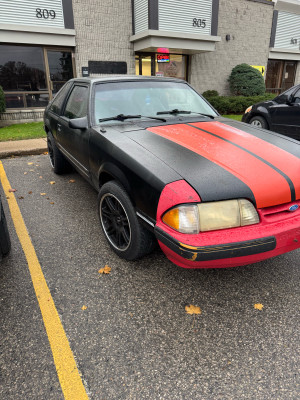 1988 Ford Mustang GT