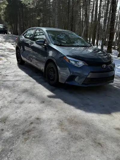 2016 Toyota Corolla New MVI Oil Change Alignment 155,000kms $10,000 plus tax Has rebuilt title