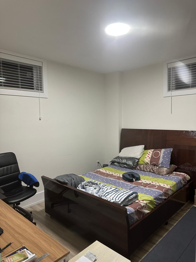 A fully furnished basement (9 ft ceiling) room is for rent from October 01 in Scarborough (Kingston/...