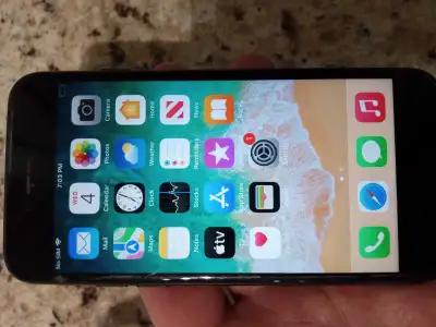 Apple iPhone 7 unlocked small crack, View more