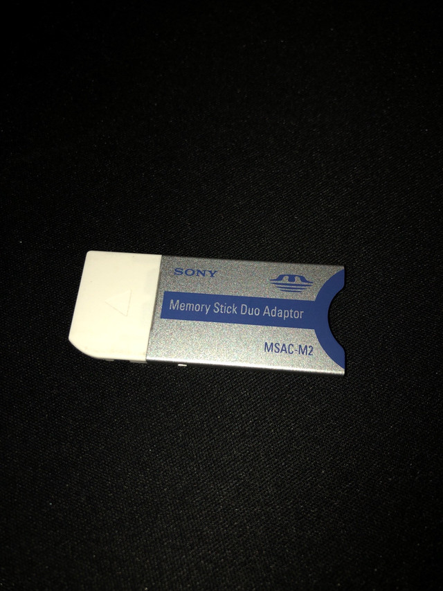 Sony Memory Stick Card Pro Duo Adaptor in Flash Memory & USB Sticks in Mississauga / Peel Region