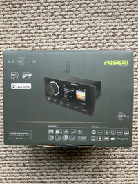 Fusion Marine stereo/speakers
