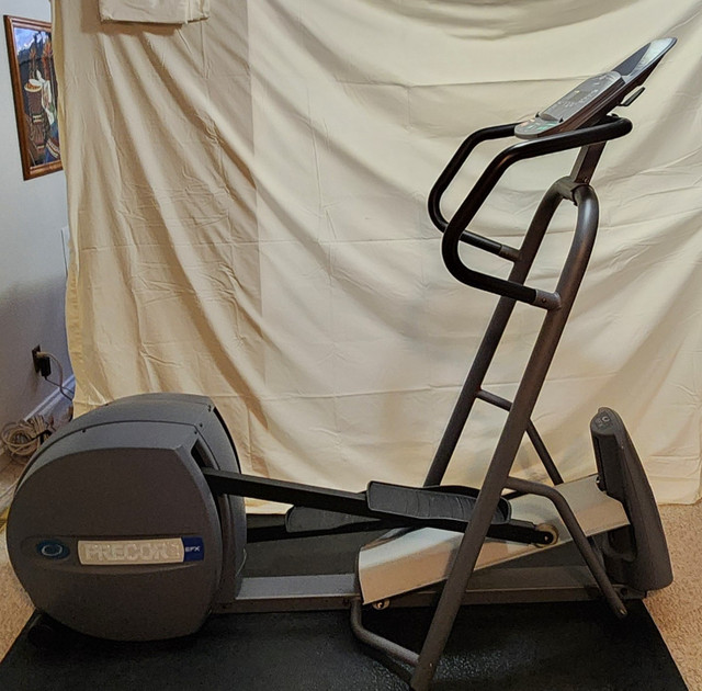 Elliptical, Precor-EFX 5.171 in Exercise Equipment in Edmonton