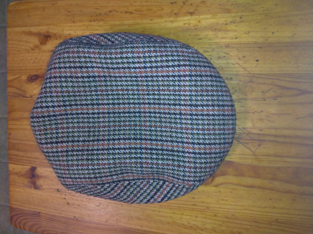 Flat Cap Striped- New- L/XL in Men's in St. Catharines - Image 3