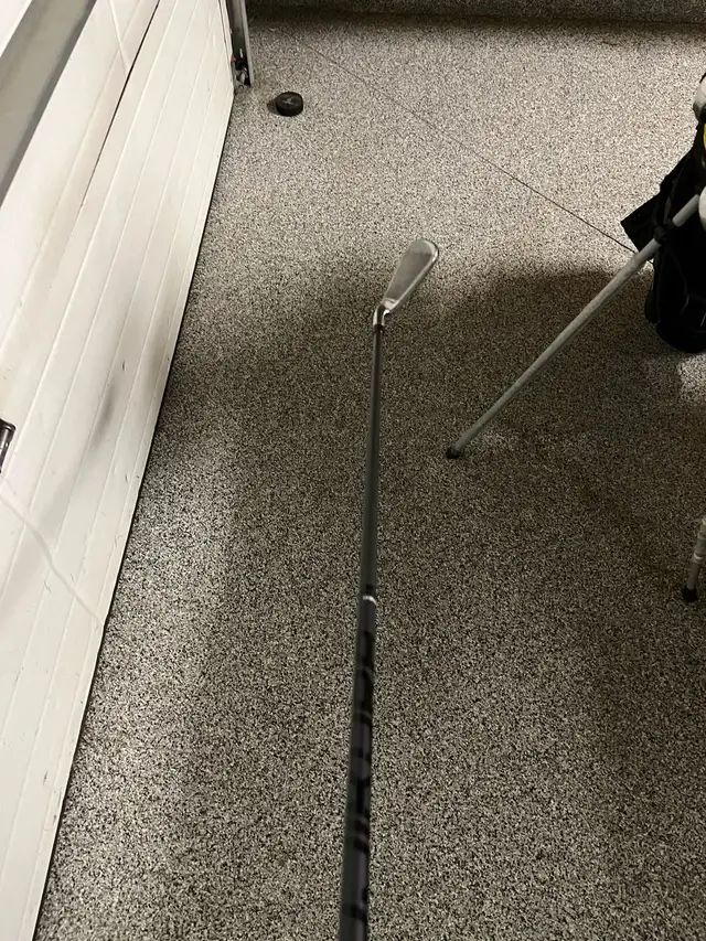 Cobra Fly-Z XL Iron in Golf in Strathcona County - Image 4