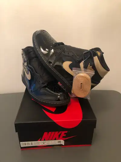 Jordan 1 Gold Sz 8, View more