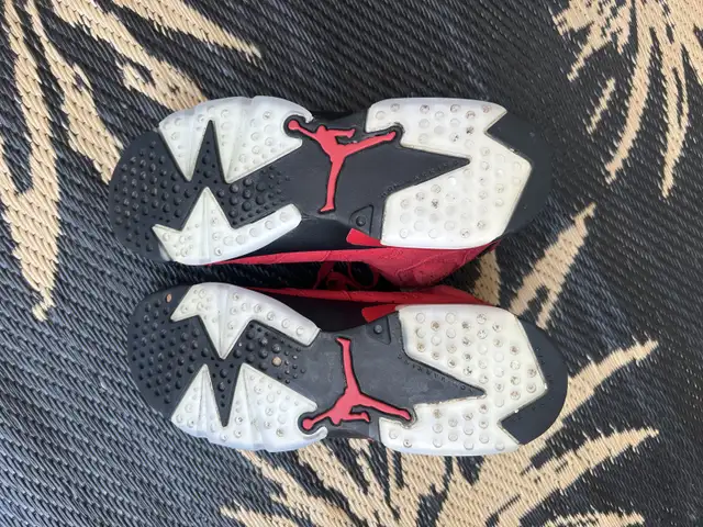 Jordan 6 in Men's Shoes in Kitchener / Waterloo - Image 4