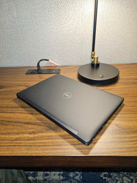 Dell Latitude 7390 business ultralight laptop