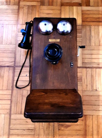 antiquite telephone a cornet 1910 environ